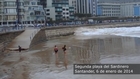 Spanish Woman vs Tide Waves